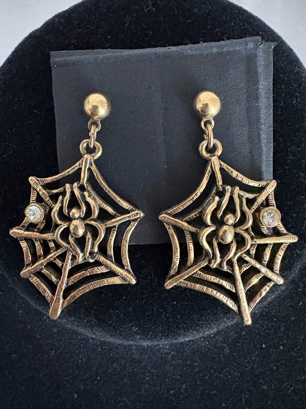 Spider web earrings spooky Avon vintage?
